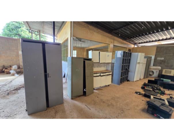 Foto de Lote de Equipamentos Hospitalares e Mobiliário Clínico