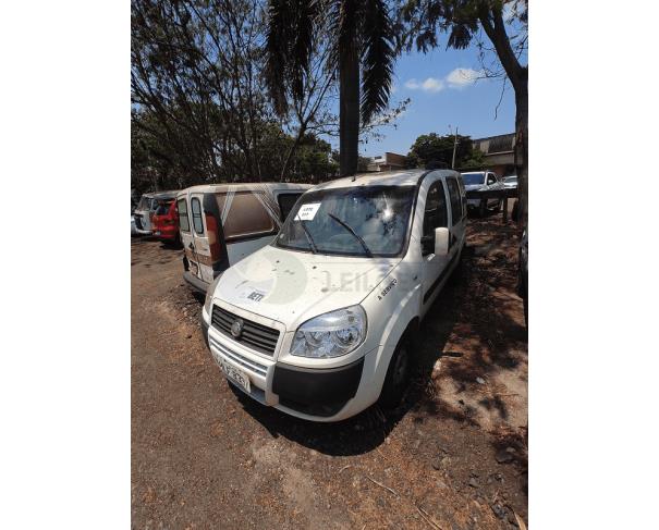 Foto de Fiat Doblo Essence 1.8 12/12
