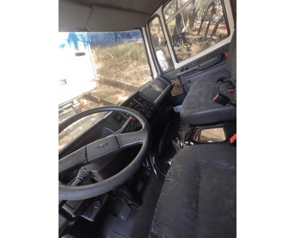 Foto de Caminhão Ford Cargo 816 S 2012/2013