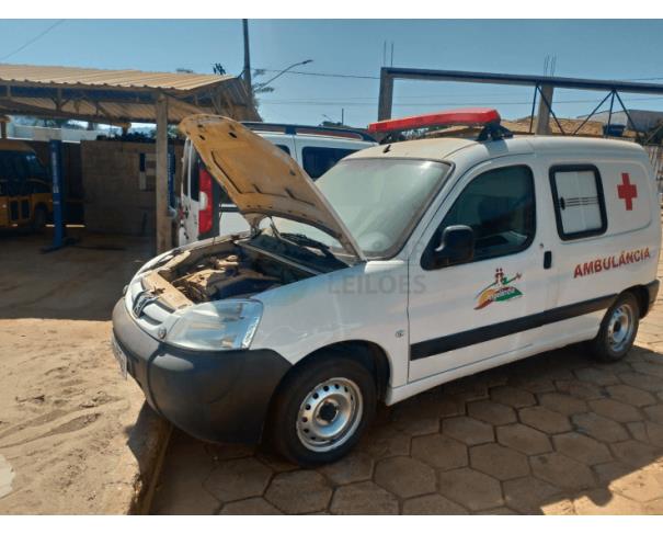 Foto de PEUGEOT PART GREENCAR AMBULANCIA 18/19 Placa: QUO5967 Chassi: 8AEGCNFN8KG501799