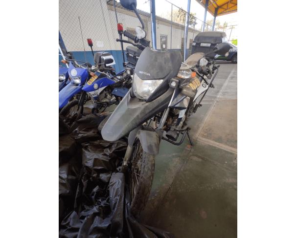 Foto de Honda XRE 300 14/14