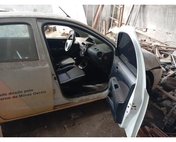 Foto de TOYOTA ETIOS HB X 1.3L MT 2017/2018