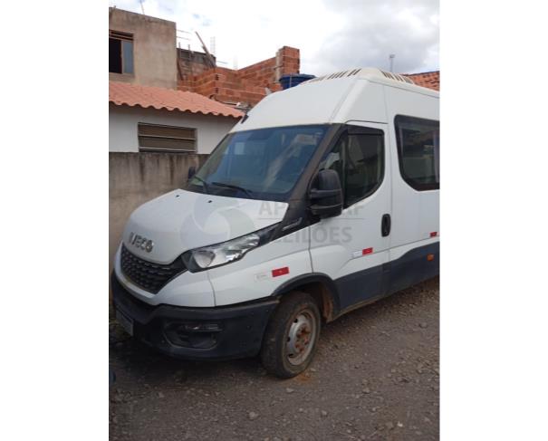 Foto de IVECO DAILY TCA MIC – 2022/2023