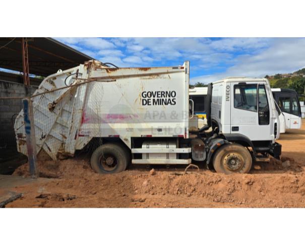 Foto de Caminhão Iveco Tector 170E22 12m³ 2013/2014