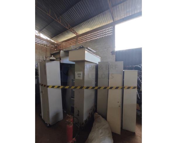 Foto de LOTE DE ARMÁRIOS, PRATELEIRAS E ARQUIVOS EM AÇO – MOBILIÁRIO METÁLICO PARA ESCRITÓRIOS E ARMAZENAMENTO