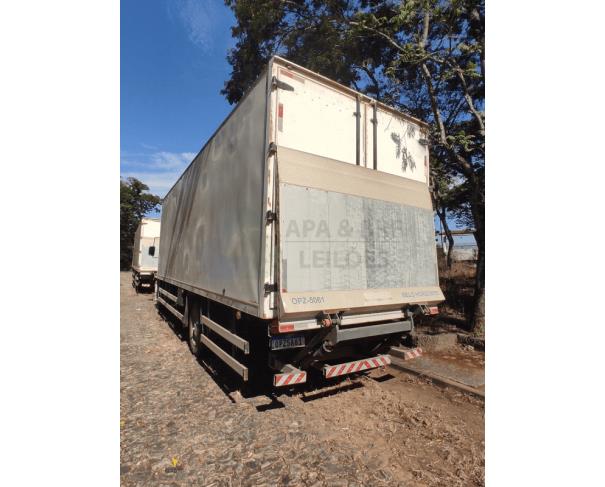 Foto de Caminhão Volvo VM 220 4x2R 2012/2012