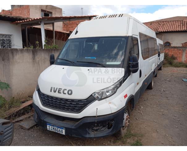 Foto de IVECO DAILY TCA MIC – 2022/2023