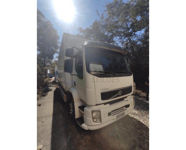 Foto de Caminhão Volvo VM 220 4x2R 2012/2012