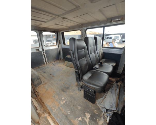 Foto de Fiat Ducato Minibus 10/11 Placa: HLF4738, Chassi: 93W244M24B2057607