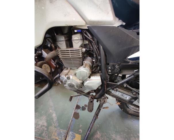 Foto de Honda XRE 300 14/14