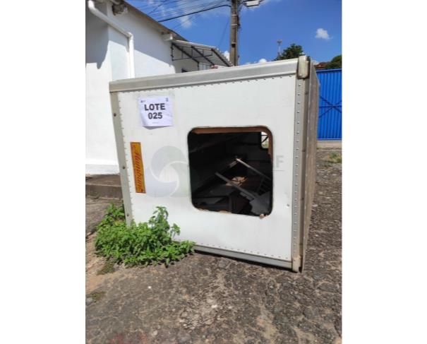 Foto de Cabine Suplementar Para Transporte de Passageiros
