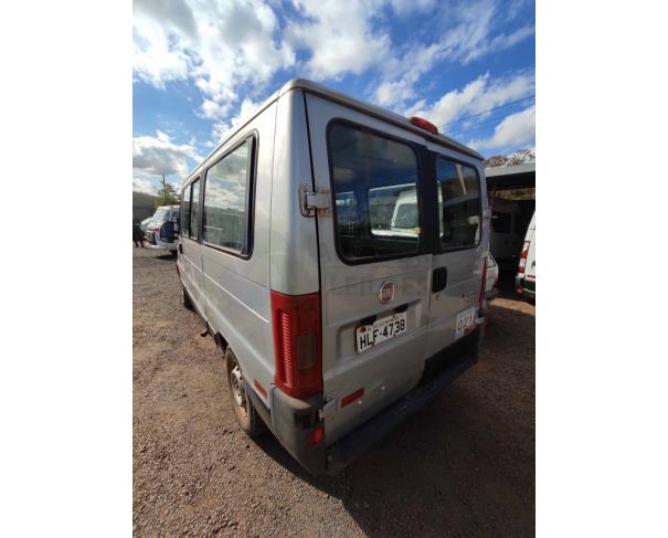 Foto de Fiat Ducato Minibus 10/11 Placa: HLF4738, Chassi: 93W244M24B2057607