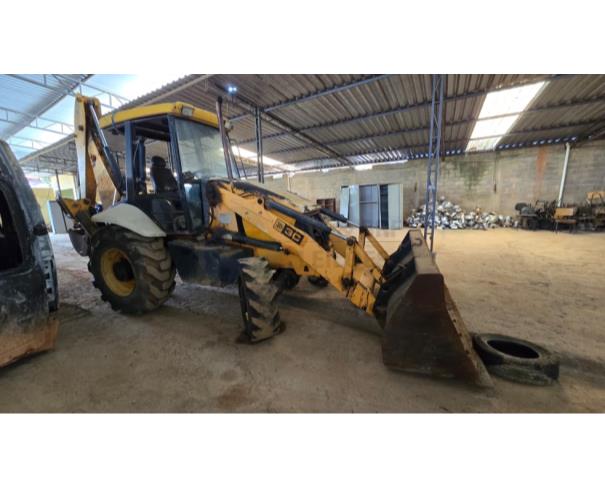 Foto de Retroescavadeira JCB 2010