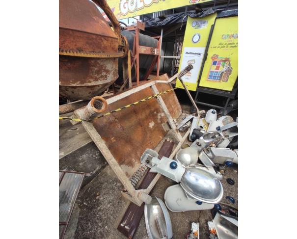 Foto de Equipamentos de construção civil