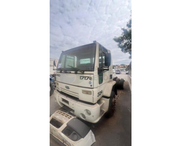 Foto de CAMINHÃO FORD/CARGO 1717 E, Placa: HMH0299, Chassi: 9bfyce6ux6bb80966