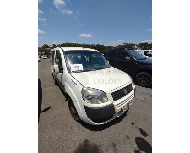 Foto de Fiat Doblo Attractiv 1.4 16/16