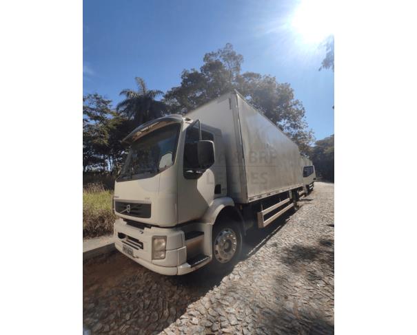 Foto de Caminhão Volvo VM 220 4x2R 2012/2012