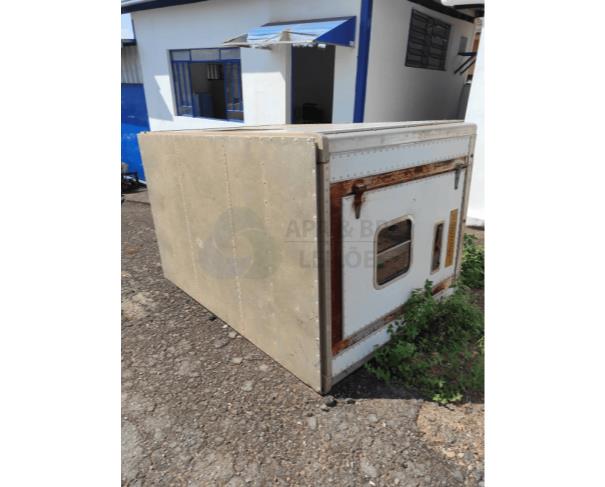 Foto de Cabine Suplementar Para Transporte de Passageiros