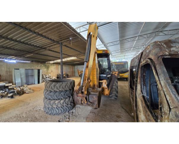 Foto de Retroescavadeira JCB 2010