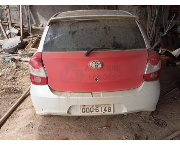 Foto de TOYOTA ETIOS HB X 1.3L MT 2017/2018