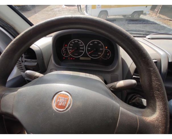 Foto de Fiat Ducato Minibus 10/11 Placa: HLF4738, Chassi: 93W244M24B2057607