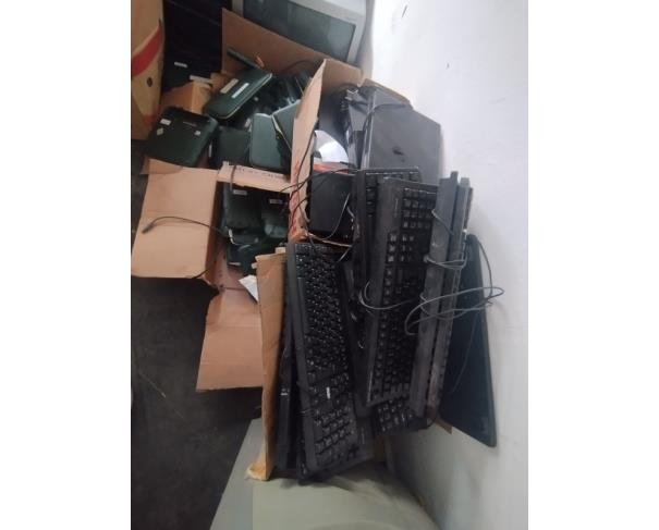 Foto de Equipamentos eletrônicos