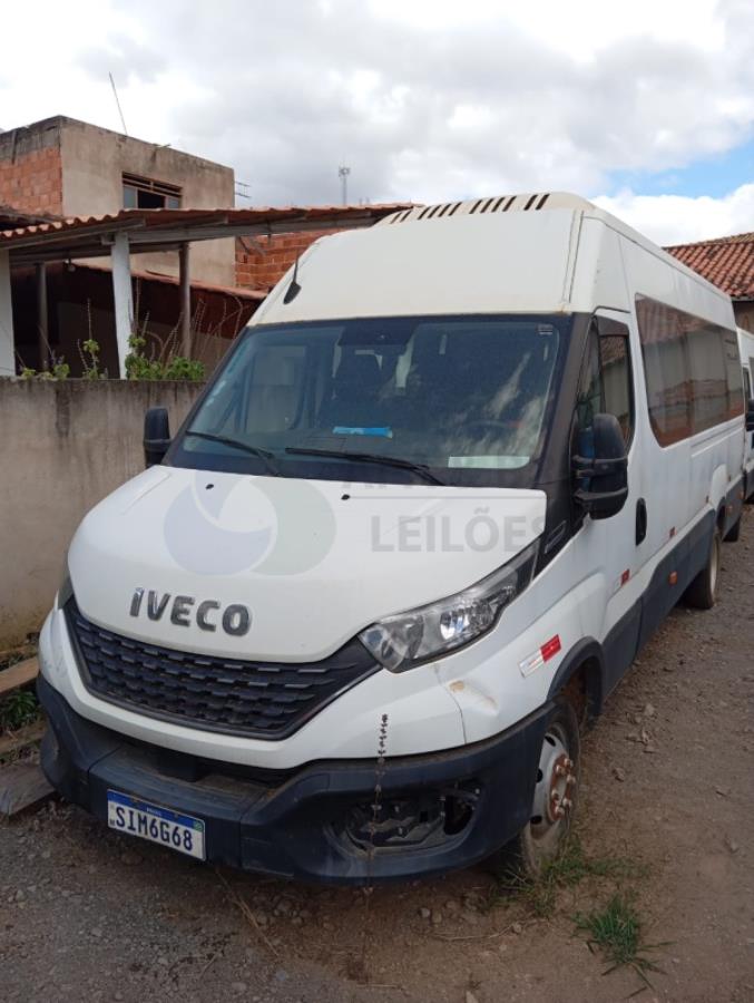 Foto de IVECO DAILY TCA MIC – 2022/2023