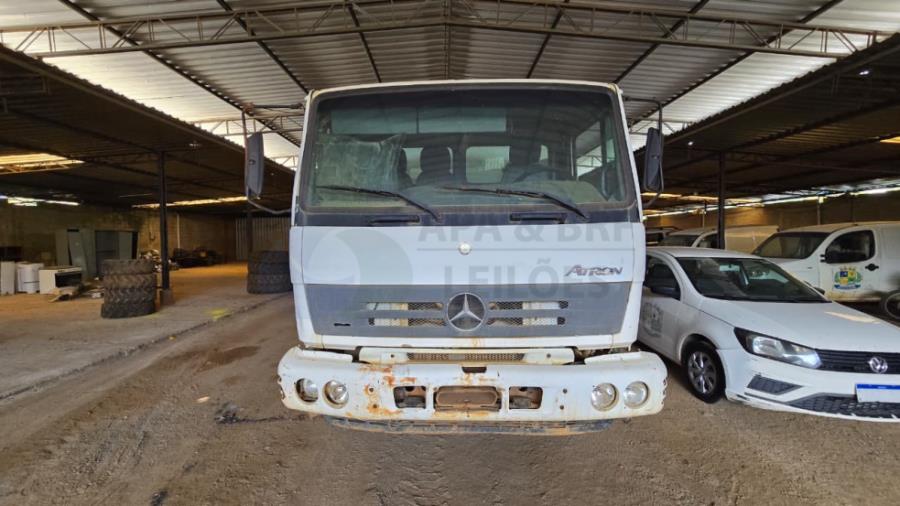 Foto de Caminhão Mercedes-Benz Atron 1719K 2014