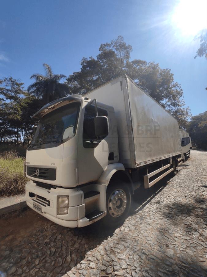 Foto de Caminhão Volvo VM 220 4x2R 2012/2012
