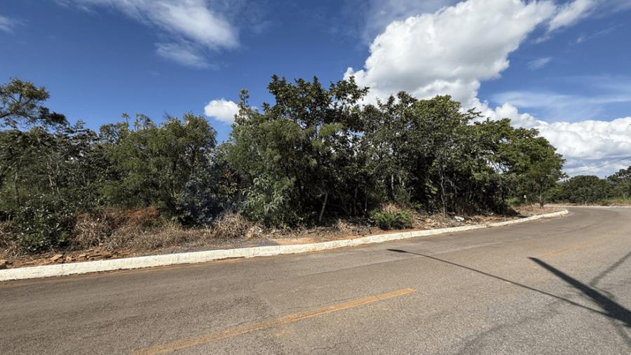 Área de 1.023,88 m² | Área 11 | Brisas do Lago | Capitólio/MG Prefeitura de Capitólio - Terrenos, localizado em Capitólio - MG, bairro Brisas do Lago
